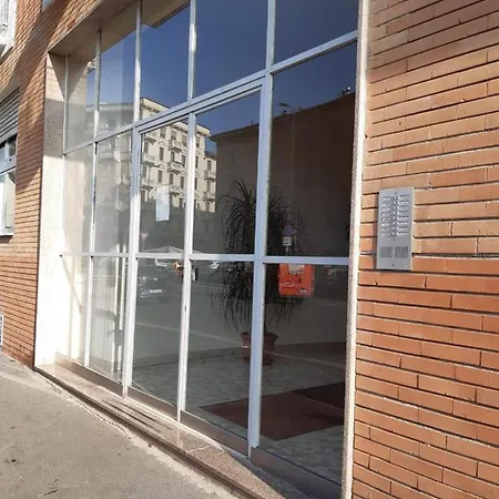 Yourvacanza Navigli Loft * Milaan